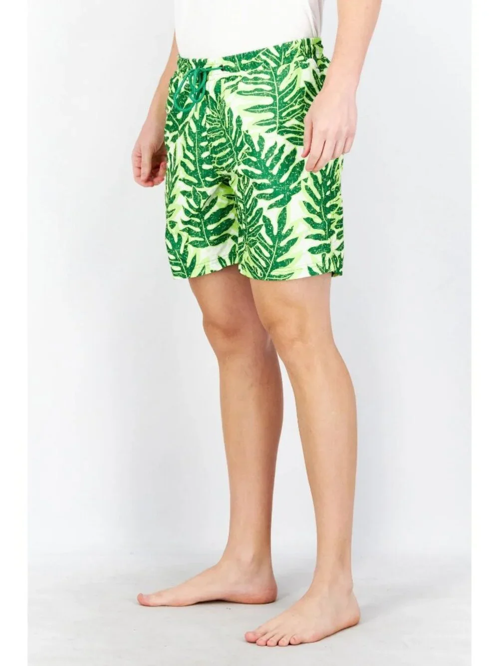 Club Room Leaf Print Swim Trunks XL Elastic Waist Shorts Mesh Lined Bright AOP